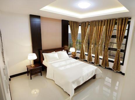 Villa Tagaytay Transient Ph à Tagaytay City Extérieur photo